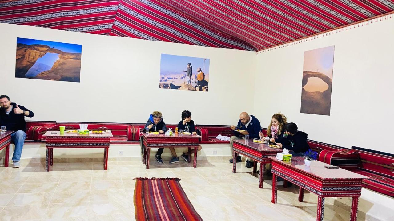 Rum Jordan Camp And Tours ワディ ・ラム エクステリア 写真