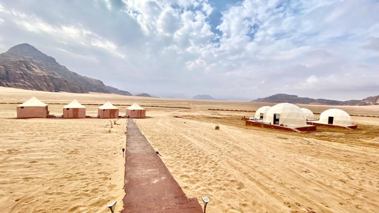 Rum Jordan Camp And Tours ワディ ・ラム エクステリア 写真