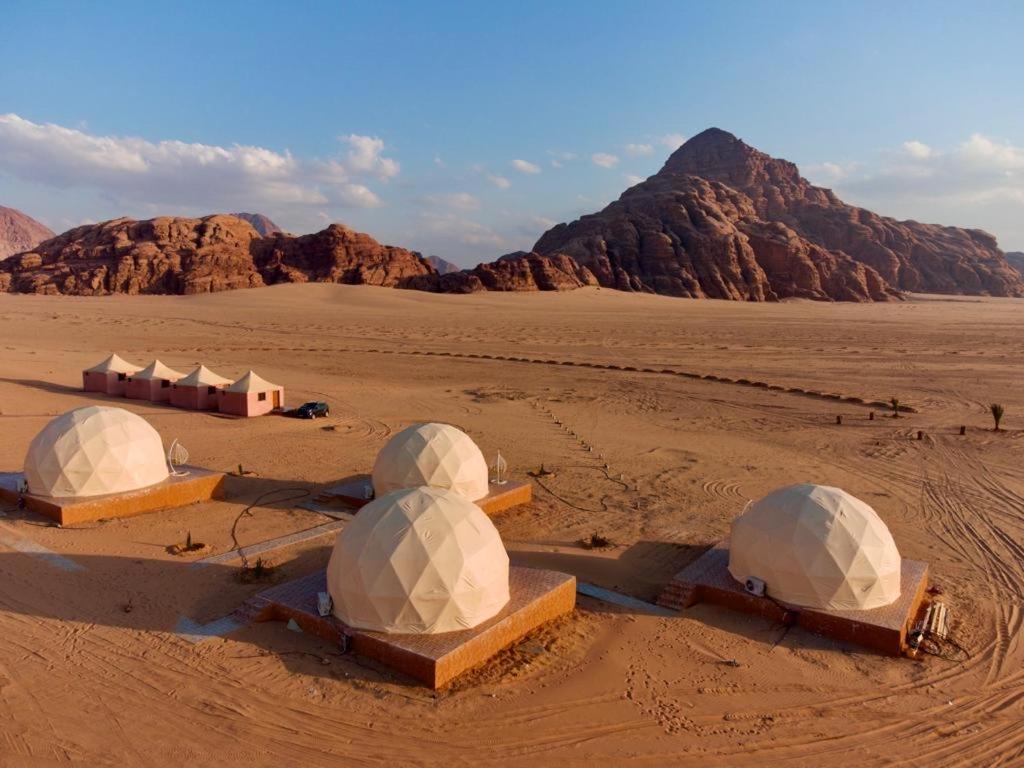 Rum Jordan Camp And Tours ワディ ・ラム エクステリア 写真