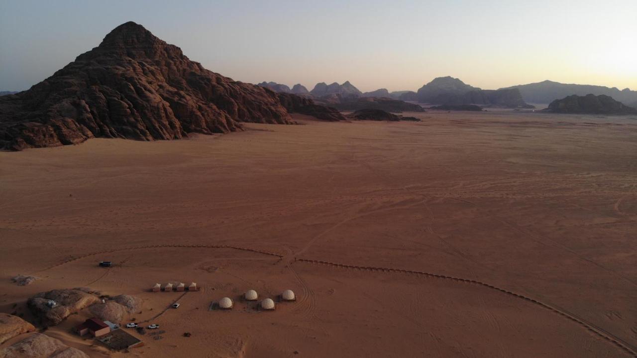 Rum Jordan Camp And Tours ワディ ・ラム エクステリア 写真